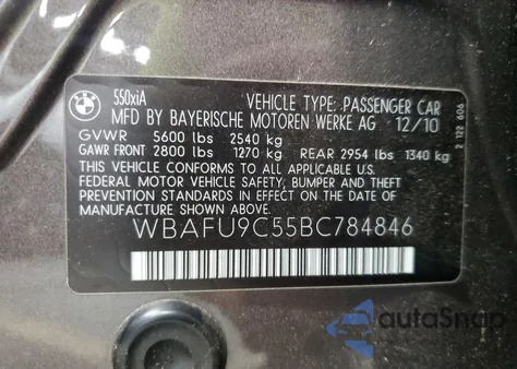 2011 BMW 550 Xi из США, поврежденный, VIN WBAFU9C55BC784846